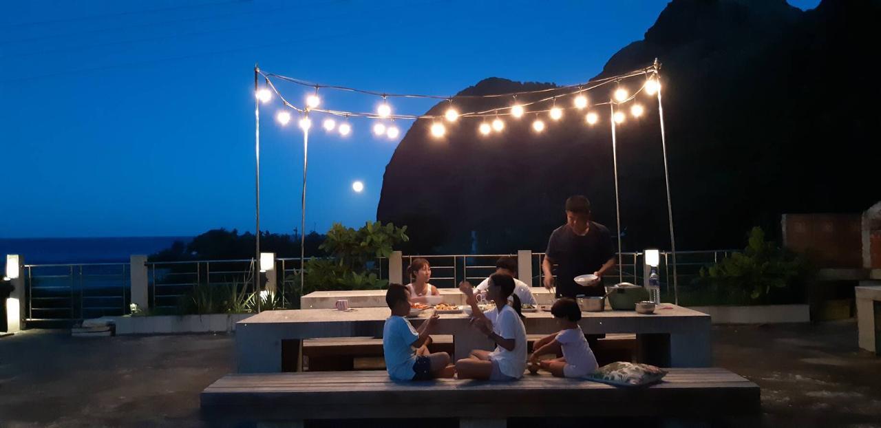 Shiacare Hostel Gröna ön Exteriör bild